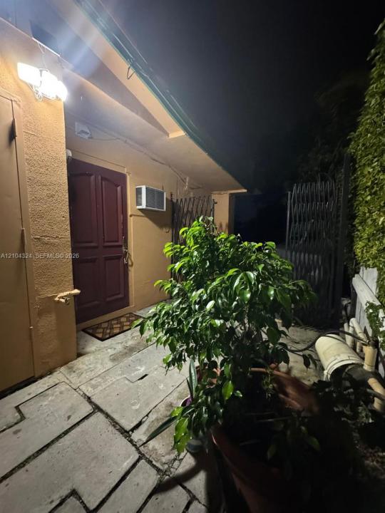 89xx SW 83rd St 1, Miami, 佛罗里达州 33173, 美国