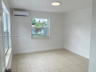 2996 NW 93rd St B, Miami, 플로리다 33147, 미국
