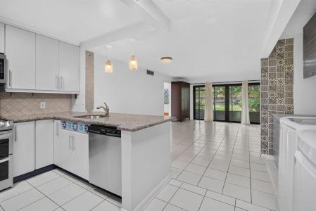 301 N Pine Island Road 162, Plantation, Florida 33324, USA