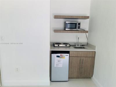 1255 SW 6th St 7, Miami, פלורידה 33135, ארצות הברית של אמריקה
