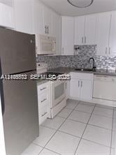 405 S Pine Island Rd 106D, Plantation, Floride 33324, États-Unis