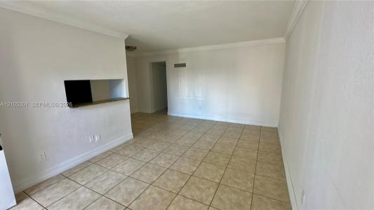 7101 SW 89th Ct 213, Miami, Florida 33173, Estados Unidos