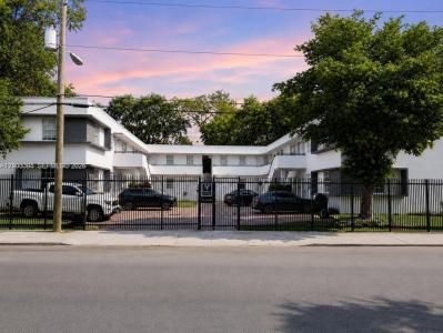 551 NE 62nd St 6, Miami, Florida 33138, Estados Unidos