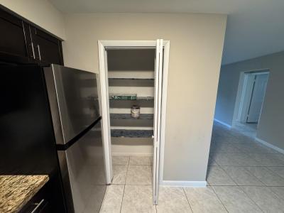 5215 NW 16TH Street, Lauderhill, Floride 33313, États-Unis