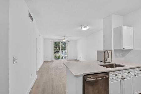 630 S Sapodilla Avenue 223, West Palm Beach, 플로리다 33401, 미국