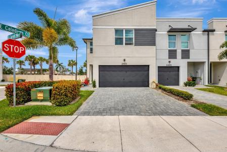 2401 SE Tarvest Way, Stuart, Florida 34997