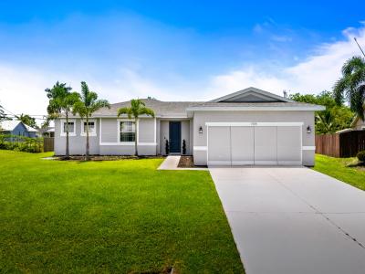 1066 SW JENNIFER Terrace, Port St. Lucie, Florida 34953, HOA KỲ