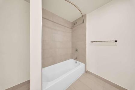 4301 NW 7th Street 2 bdrm, Miami, Flórida 33126, Estados Unidos