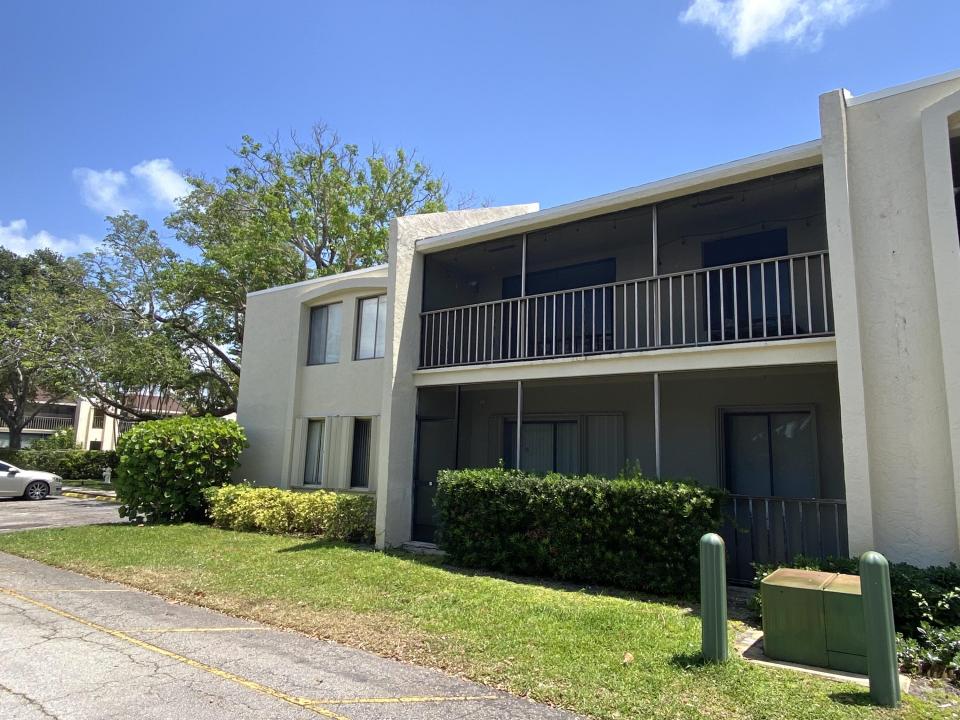 150 Pineview Road H8, Jupiter, Florida 33469