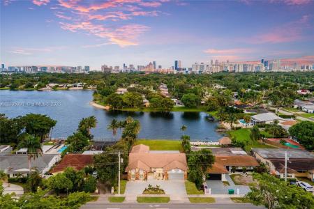 18735 NE 18th Ave, Miami, Florida 33179, USA