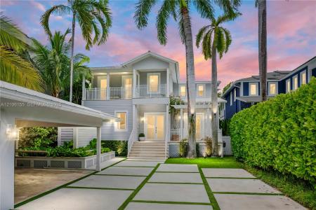 745 NE 77th St, Miami, Florida 33138, Estados Unidos