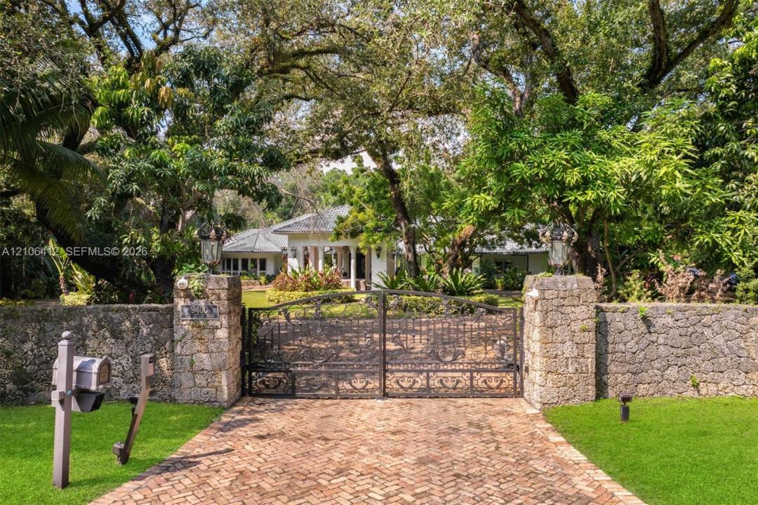 9400 Old Cutler Rd, Coral Gables, Floryda 33156, USA