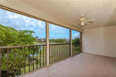 7230 Lake Cir Drive 205, Margate, Floride 33063, États-Unis
