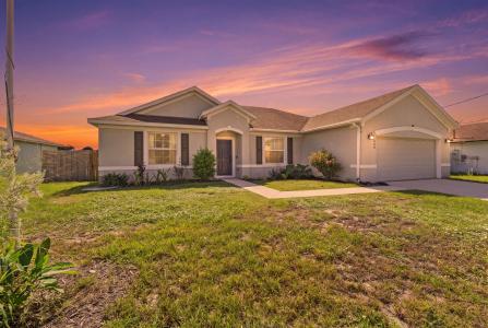 770 SW Saragossa Avenue, Port St. Lucie, 佛罗里达州 34953, 美国