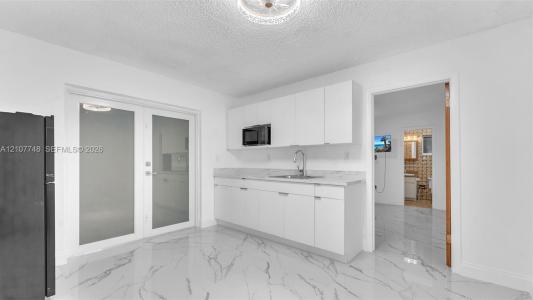 3333 SW 1st St 3, Miami, フロリダ 33135, アメリカ合衆国