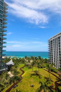 10275 Collins Ave 833, Bal Harbour, 佛罗里达州 33154, 美国