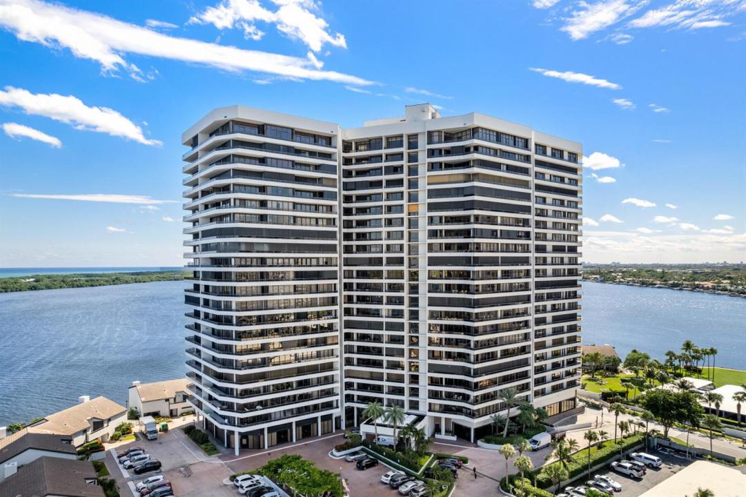 100 LAKESHORE Drive 454, North Palm Beach, Флорида 33408, Соединенные Штаты