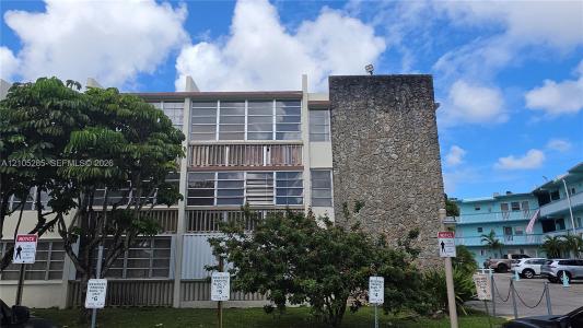 1481 NE Miami Gardens Dr 368, Miami, フロリダ 33179, アメリカ合衆国