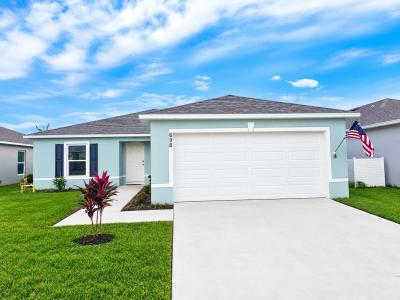 698 SE 25TH Drive, Okeechobee, Florida 34974