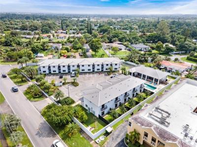 15400 NW 2nd Ave 15400, Miami, Florida 33169, USA