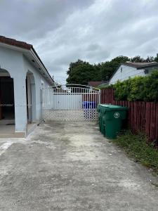 920 NW 35th Ave 0, Miami, פלורידה 33125, ארצות הברית של אמריקה 