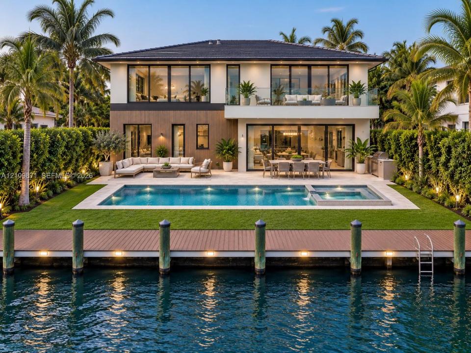 13045 Coronado Ter, North Miami, 佛罗里达州 33181, 美国
