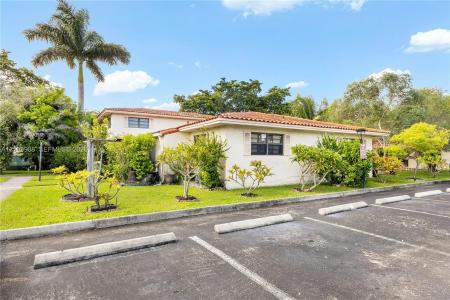13946 NE 4th Ave C B 13946, Miami, Florida 33161, Estados Unidos