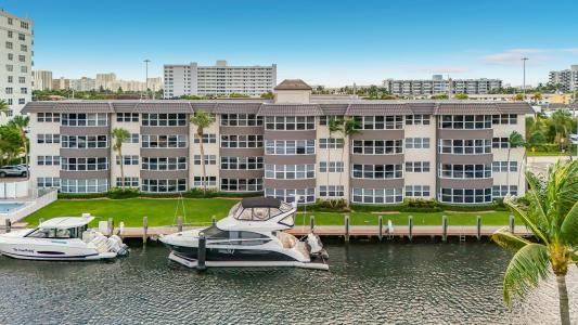 3121 NE 51st NE Street 102E, Fort Lauderdale, Florida 33308