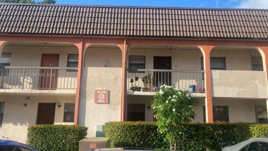 851 NE 209th Ter 204-23, Miami, Floride 33179, États-Unis