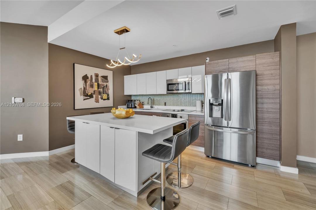 1010 SW 2nd Ave 2201, Miami, Florida 33130, USA