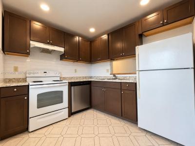 3001 NW 48th Ave 339, Lauderdale Lakes, Florida 33313, USA