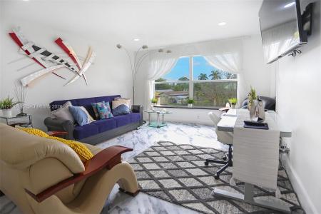 6570 Royal Palm Blvd 301J, Margate, Floride 33063, États-Unis