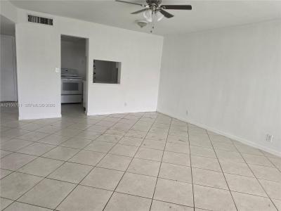 16701 NE 14th Ave 115, Miami, Floride 33162, États-Unis