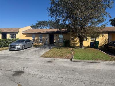 3007 NW 204th Terrace, Miami Gardens, Floride 33056, États-Unis