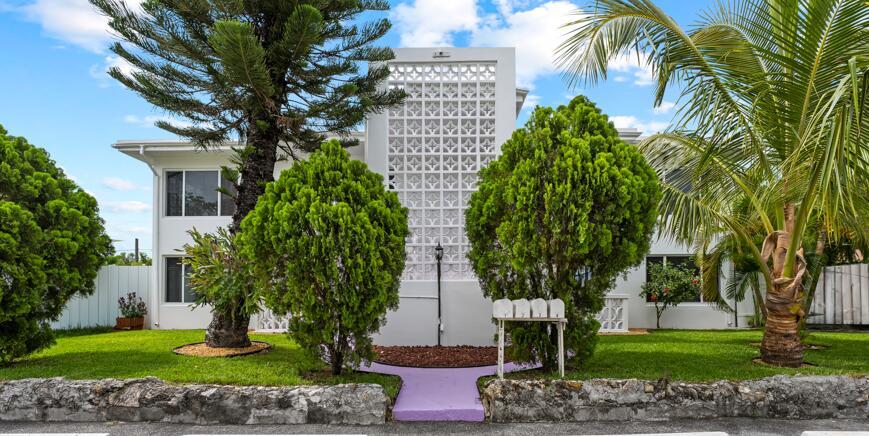 1279 Beach Road 2, Riviera Beach, Florida 33404, USA