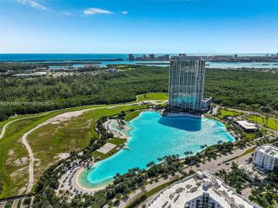 2411 Laguna Cir 2311, North Miami, Floride 33180, États-Unis