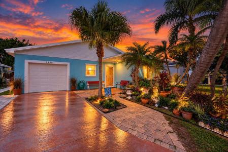 5638 SE MITZI Lane, Stuart, Floryda 34997, USA