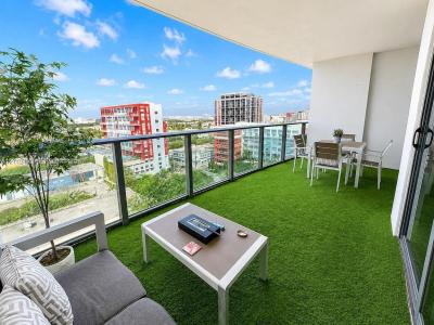 1600 NE 1st Ave 1111, Miami, Florida 33132