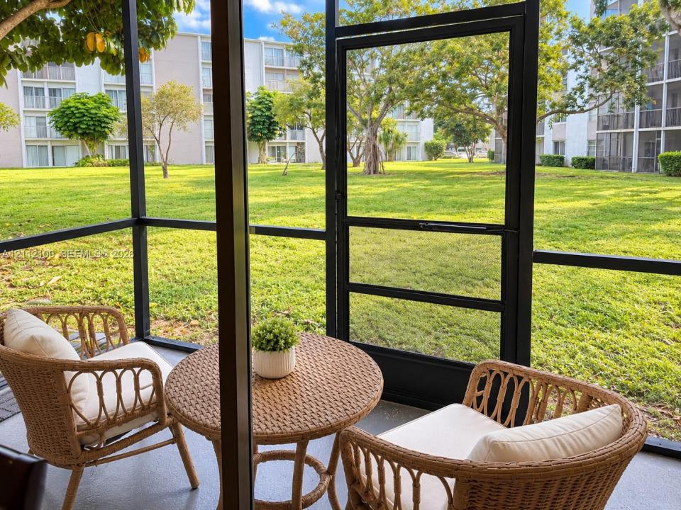 8750 N Sherman Cir 107, Miramar, Florida 33025