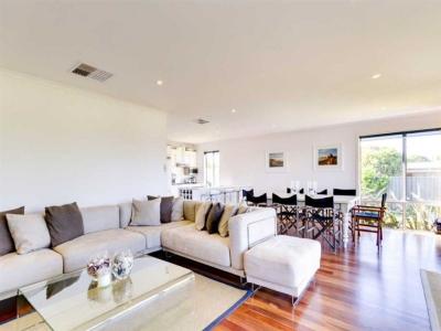 8 Falcon Street, Port Willunga, SA 5173, Avustralya