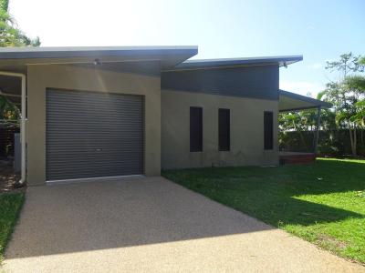 1/12 Hickory Court, Bushland Beach, QLD 4818, Australia