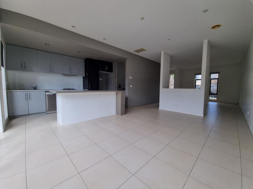 12 Botanic Drive, Clayton South, VIC 3169, Australia