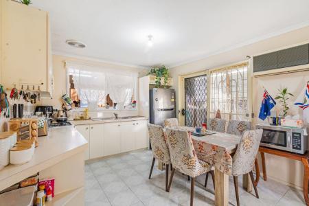 89 Falcon Circuit, Green Valley, NSW 2168, Australia