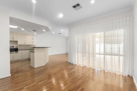 5 Clovelly Avenue, Glenelg North, SA 5045, Australia