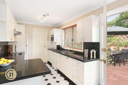 2a Whitbar Way, Cherrybrook, NSW 2126, Australia