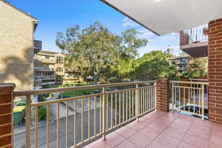 2/8 Thomas Street, Parramatta, NSW 2150, Australia