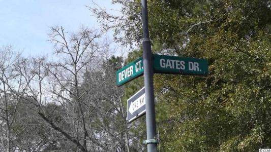 9176 SW Gates Ave., Calabash, Karolina Północna 28467, USA