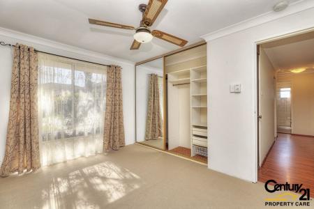 6/21 Second Avenue, Macquarie Fields, NSW 2564, Australia