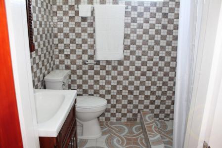 Nedds Apartments 2 BDR, True Blue, St.George West Indies, Grenada