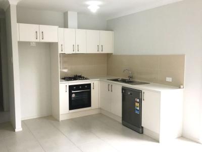 88A Easton Avenue, Spring Farm, NSW 2570, Australia